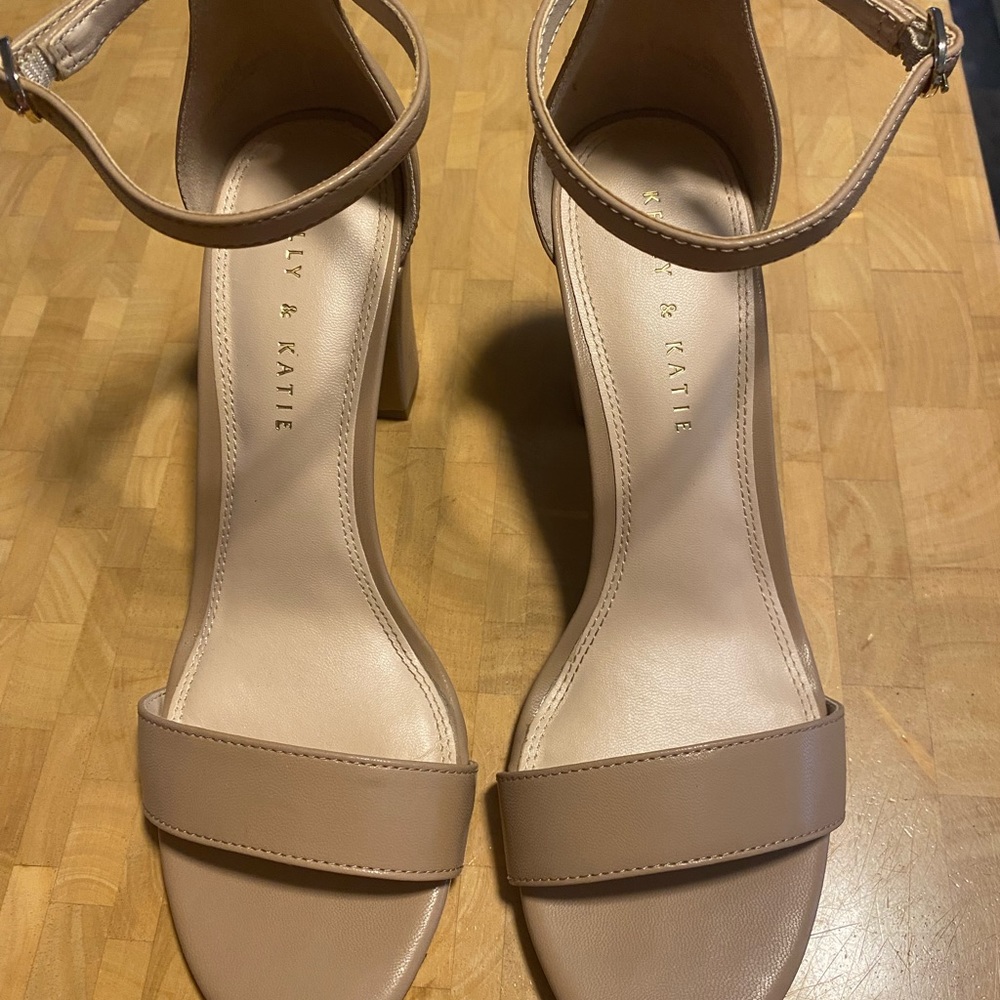 DSW shoes